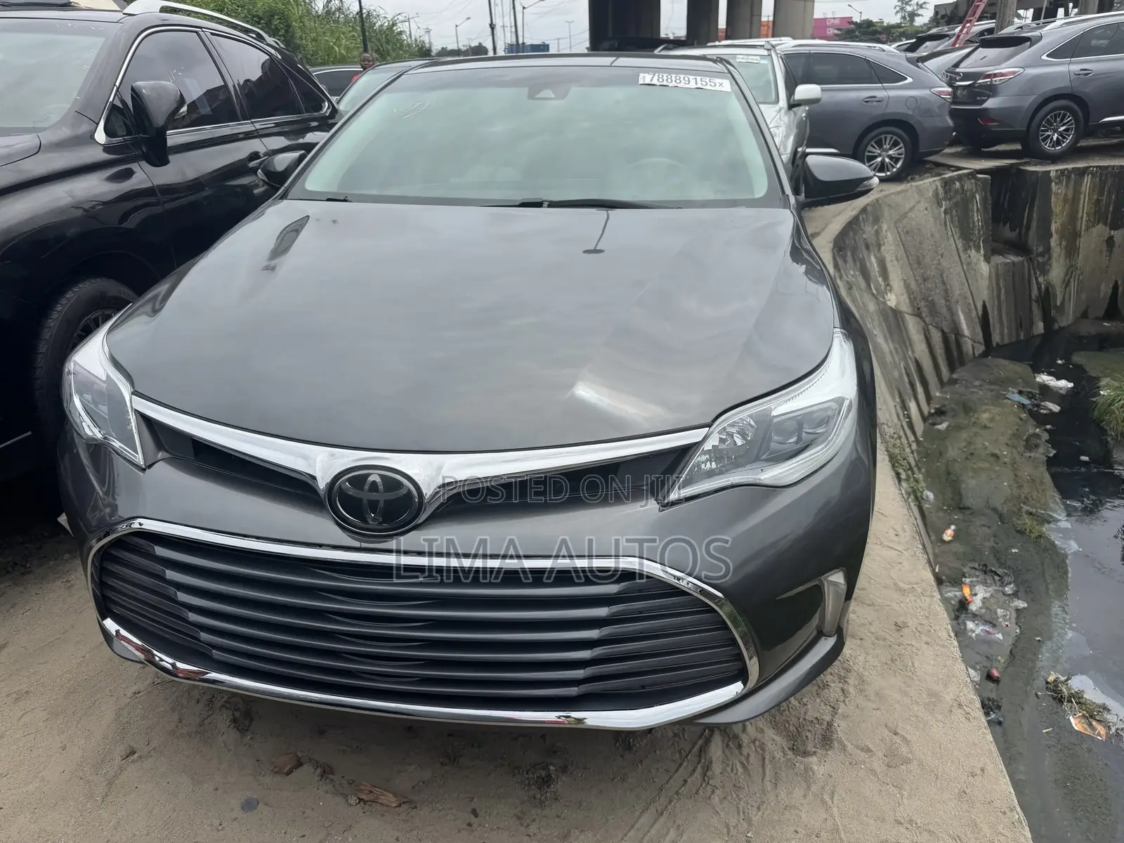 Toyota Avalon 2017 Gray