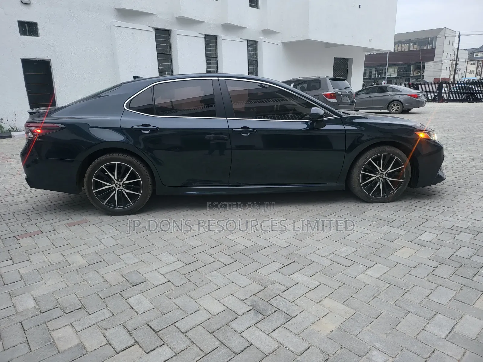 Toyota Camry 2021 Gray