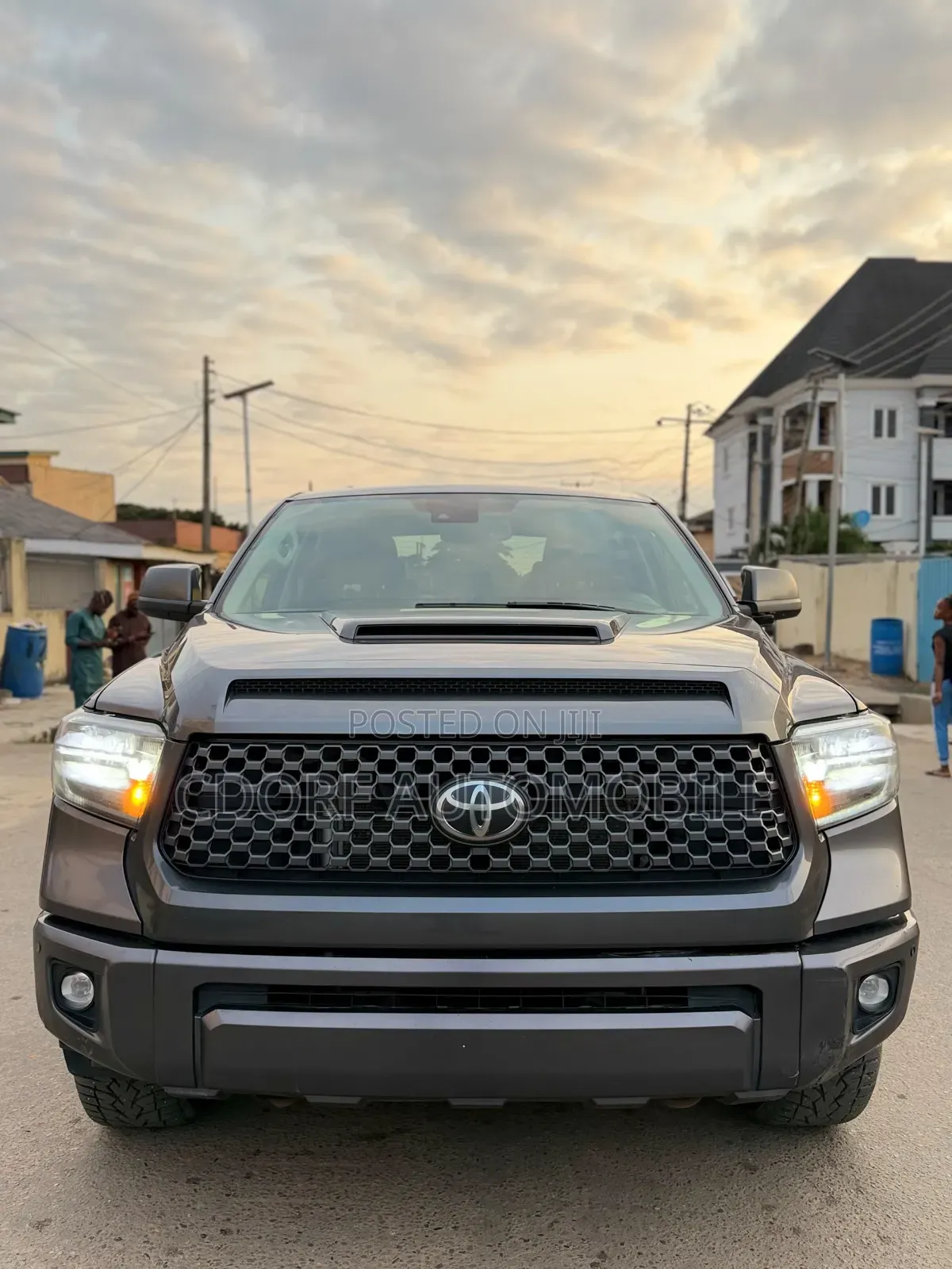 Toyota Tundra 2022 Gray