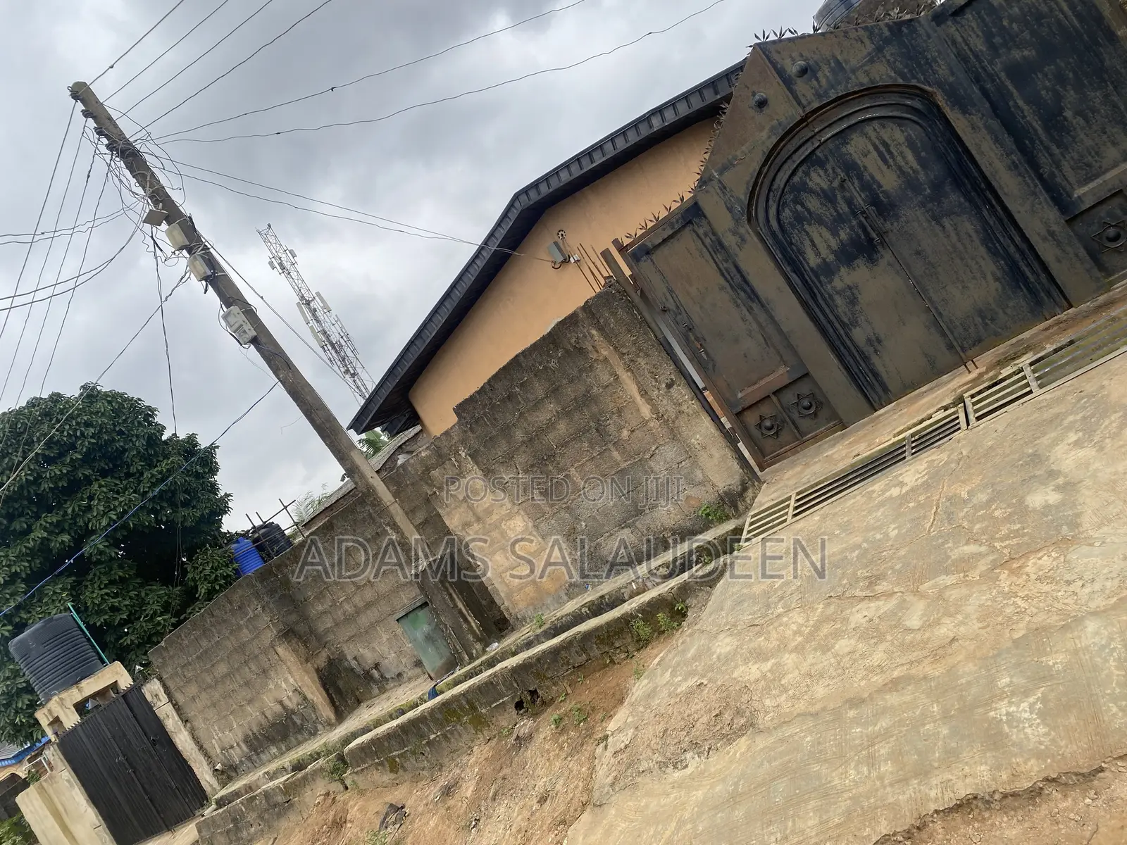 3bdrm Bungalow in Iyana Ekoro, Abule Egba for sale