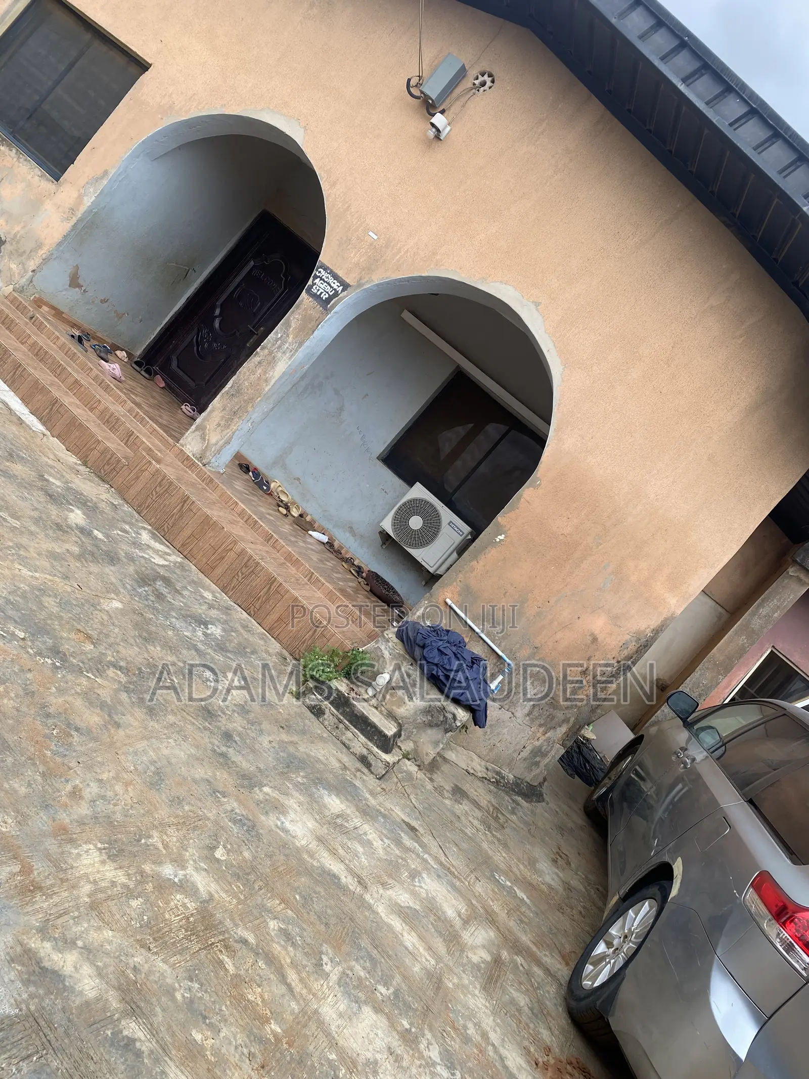 3bdrm Bungalow in Iyana Ekoro, Abule Egba for sale