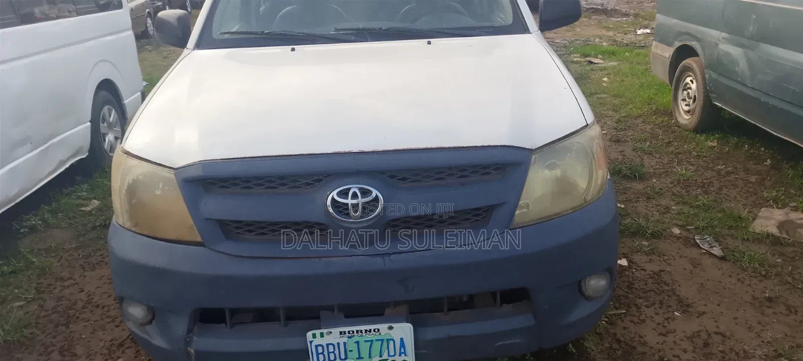 Toyota Hilux 2010 White