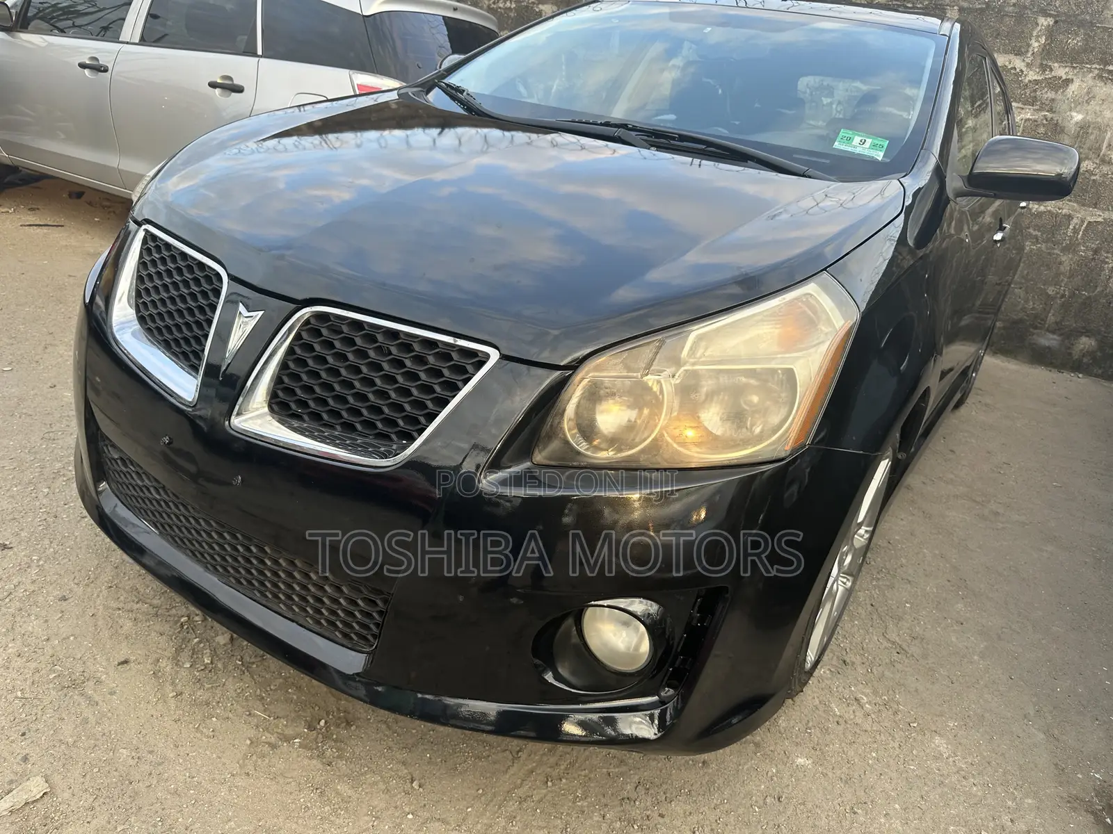 Pontiac Vibe 1.8L 2010 Black