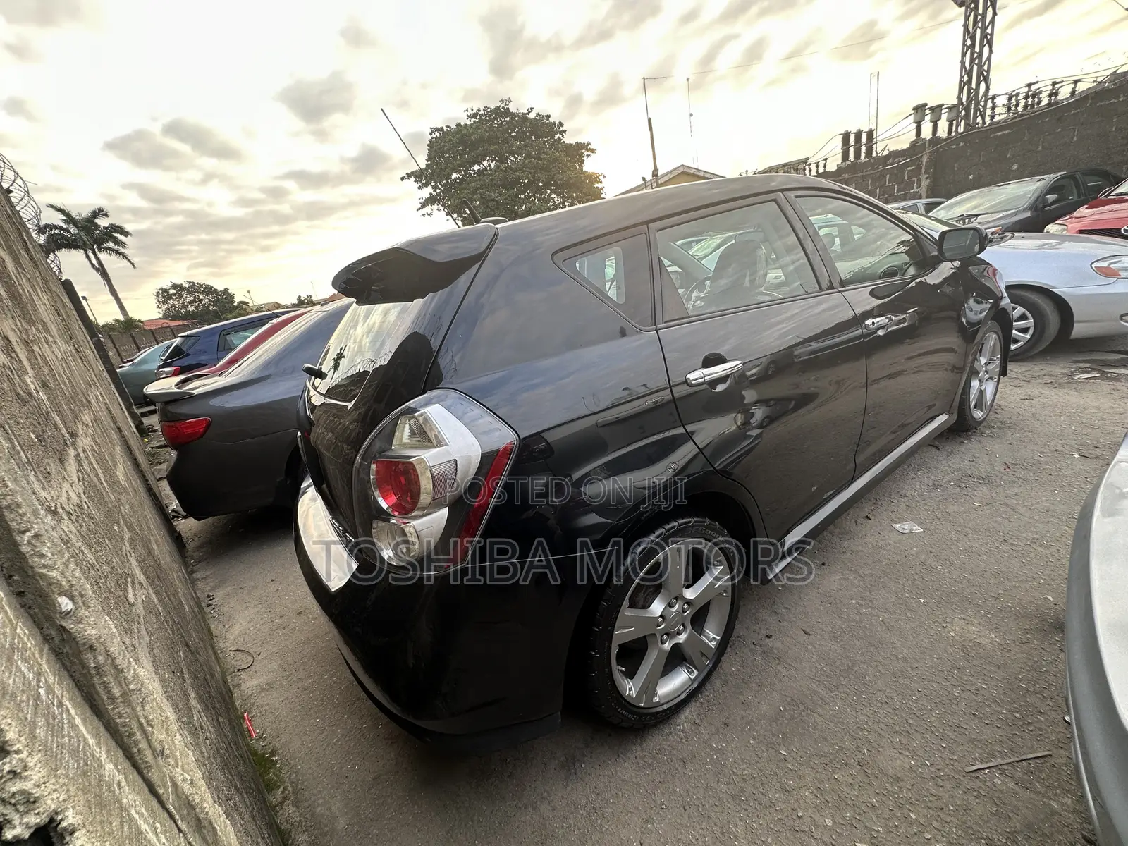 Pontiac Vibe 1.8L 2010 Black