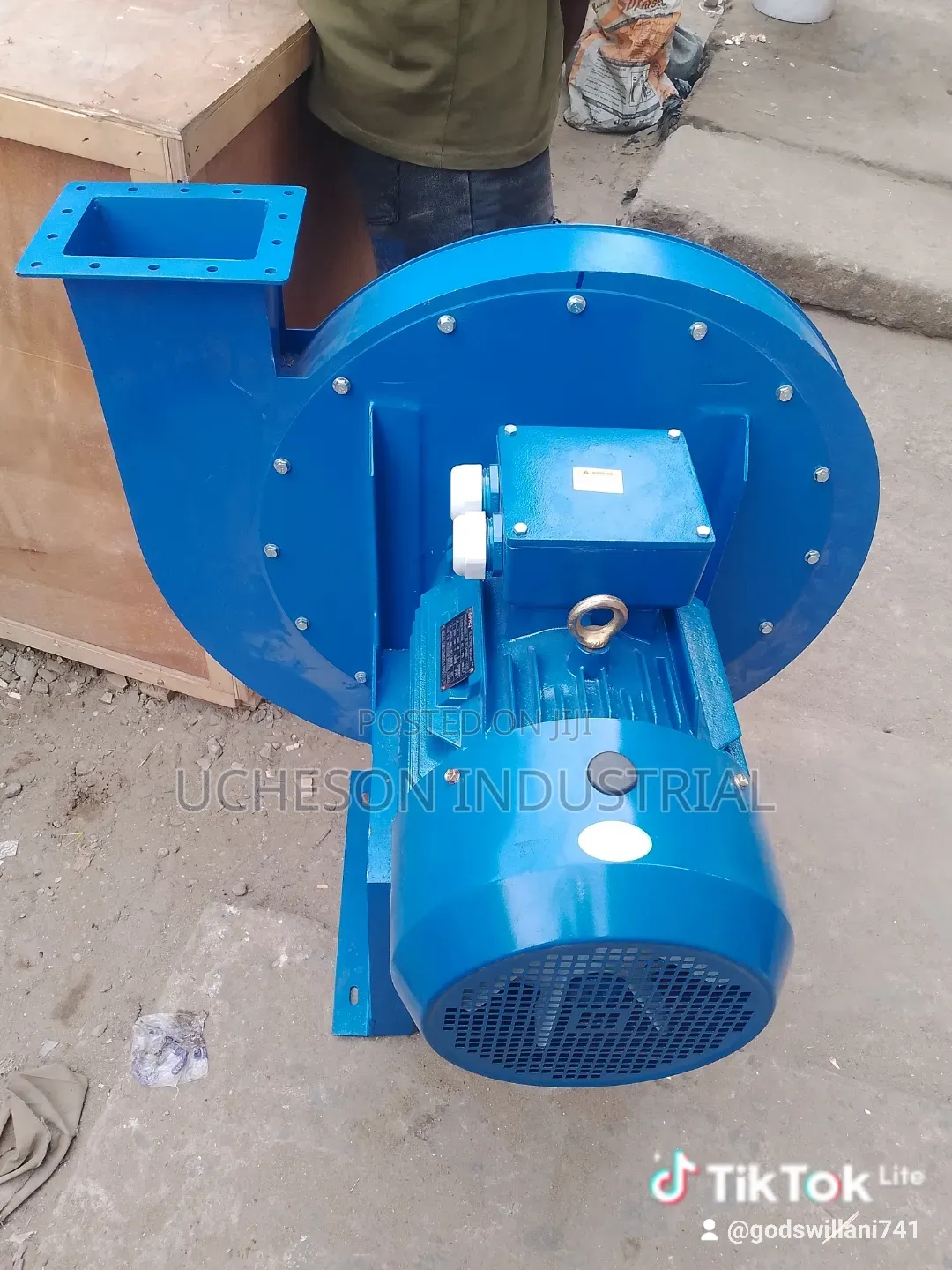 Centrifugal Pressure Blower 18.5