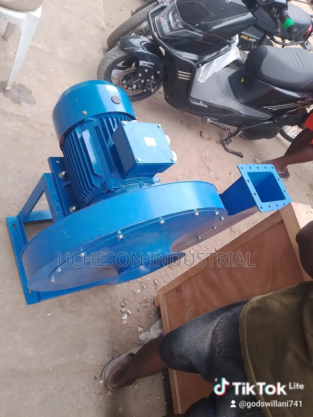 Centrifugal Pressure Blower 18.5