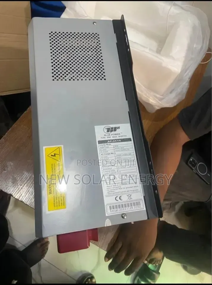 5kva 24v Blue Power Hybrid Inverter