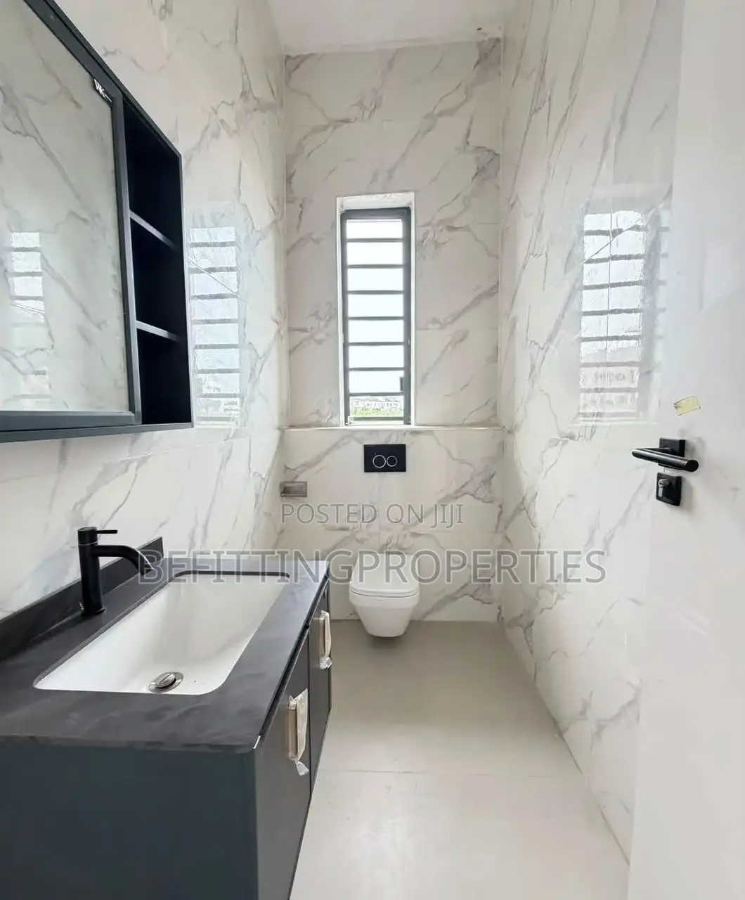 5bdrm Duplex in Ajah for sale