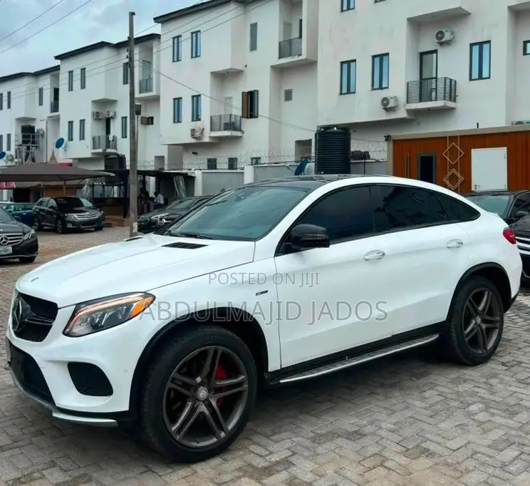 Mercedes-Benz GLE-Class 2017 White