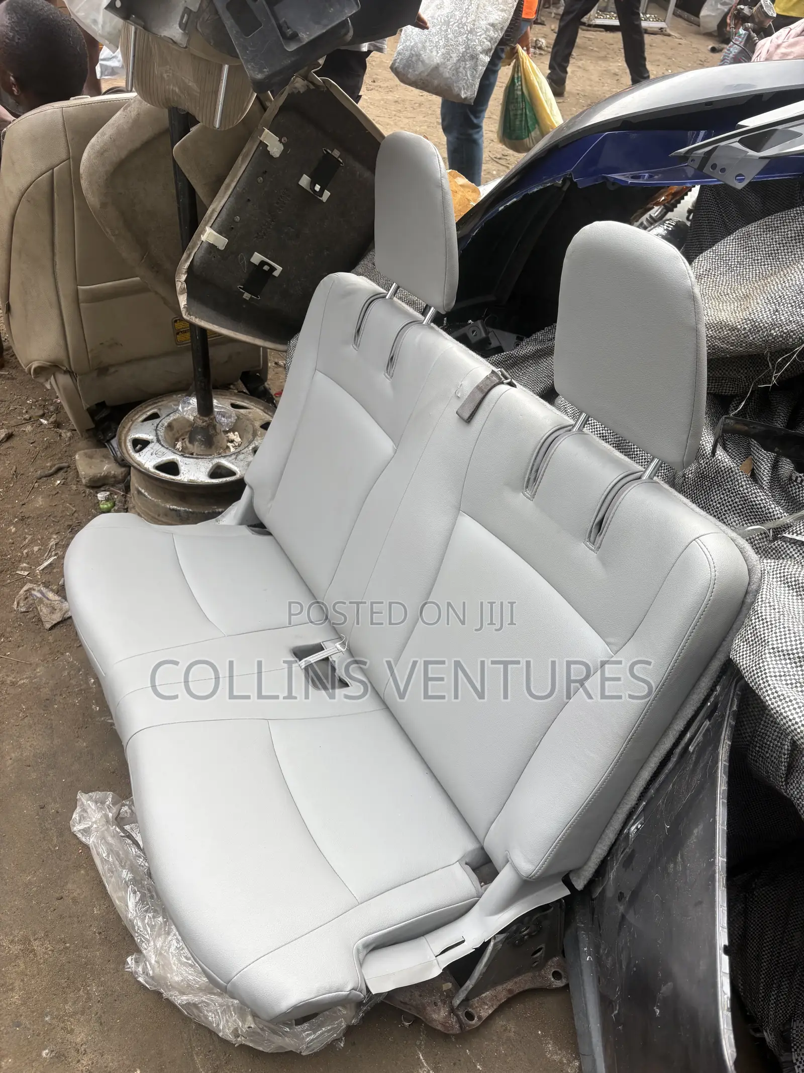 Complete Seat Toyota Highlander 2009-12 Available