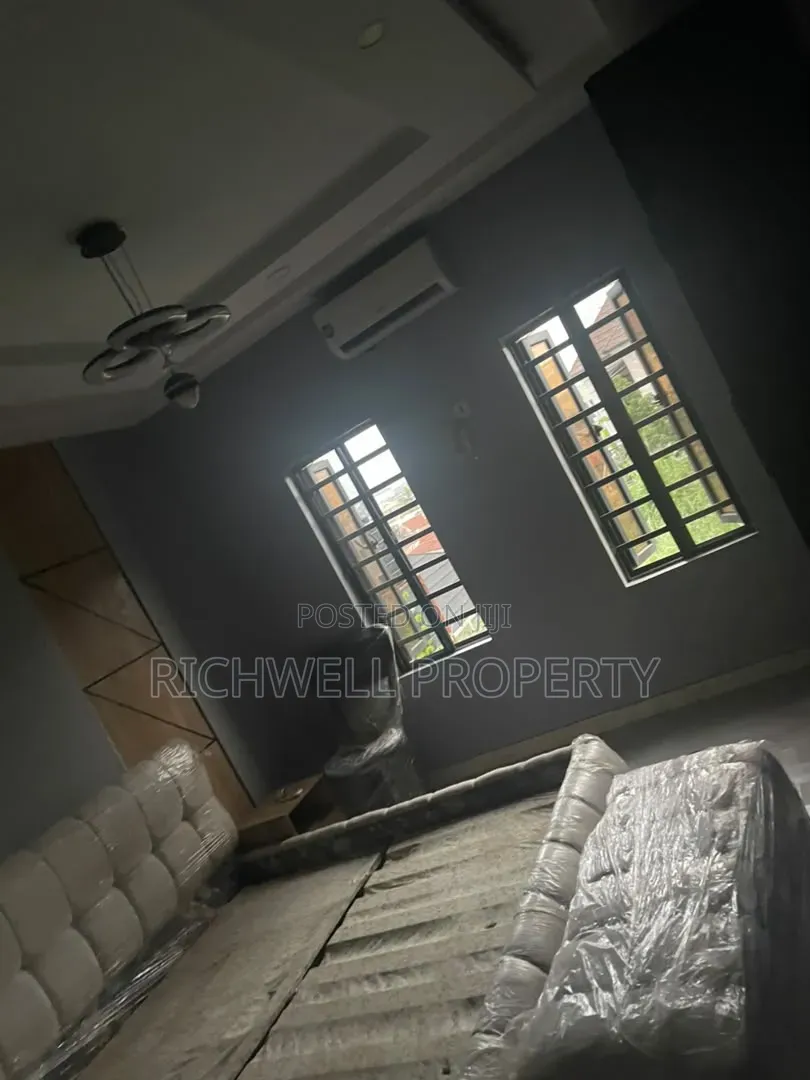 2bdrm Apartment in Ore Ofe Estate Akala for rent