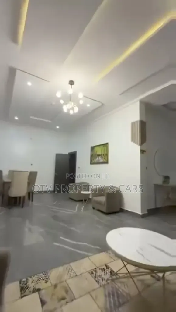 6bdrm Duplex in Guzape District for sale