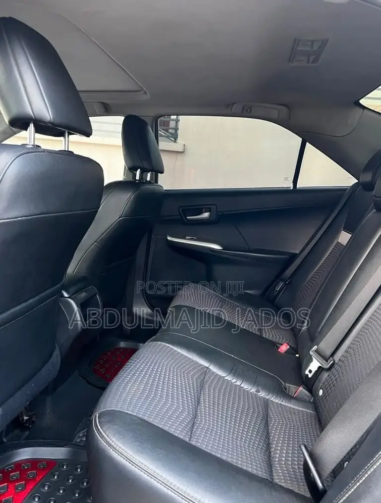 Toyota Camry 2013 Silver