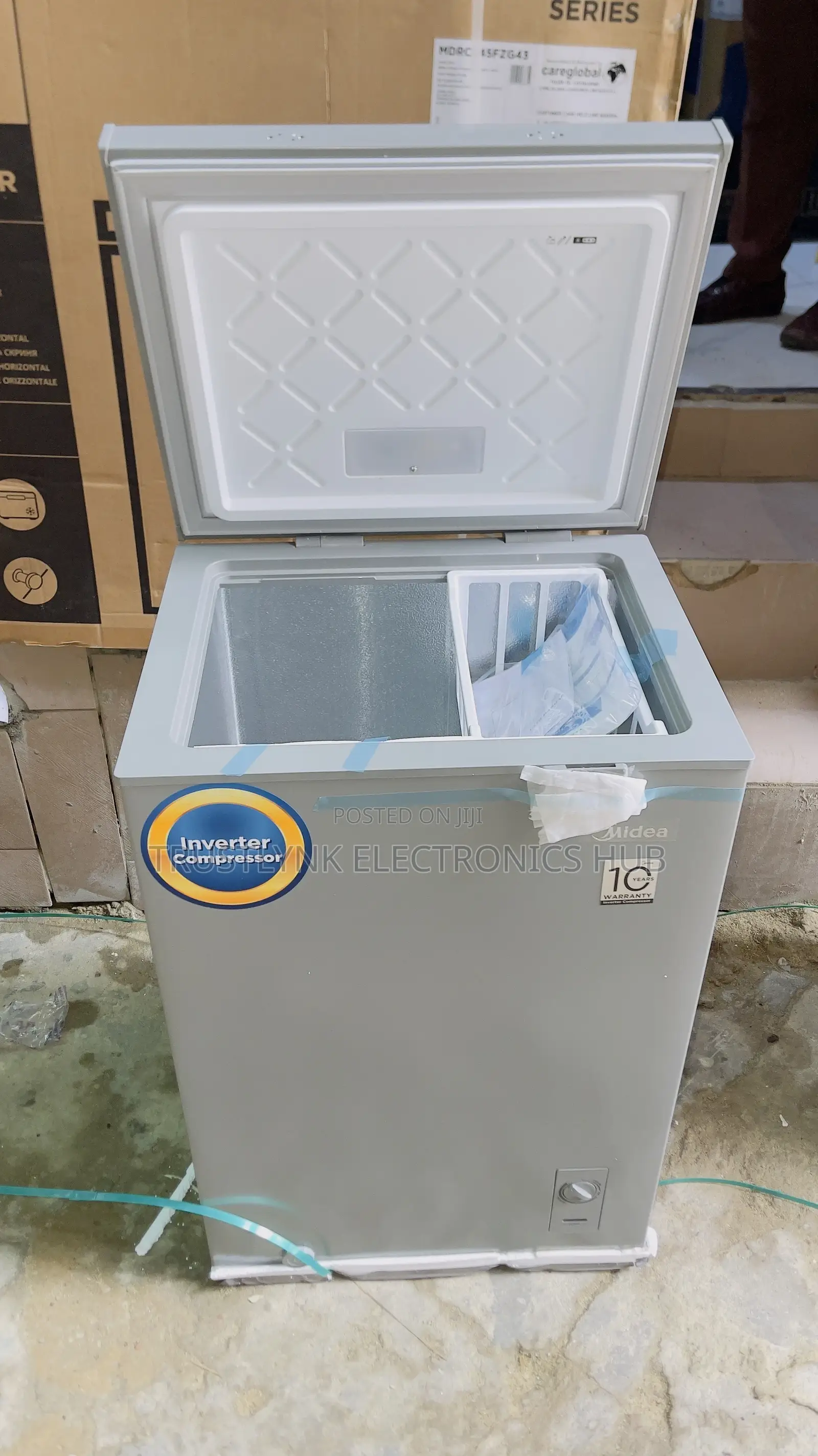 Midea 145L Inverter Chest Freezer