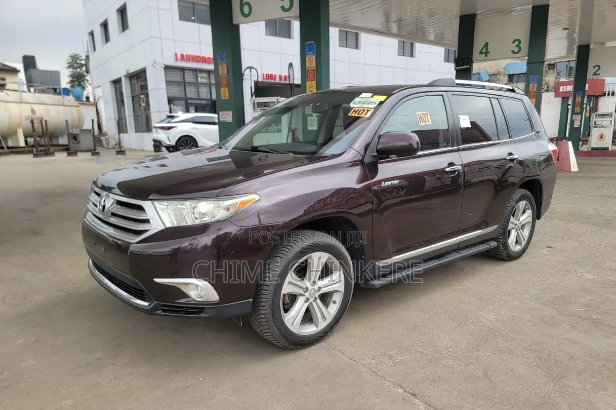 Toyota Highlander Limited 2012 Burgundy