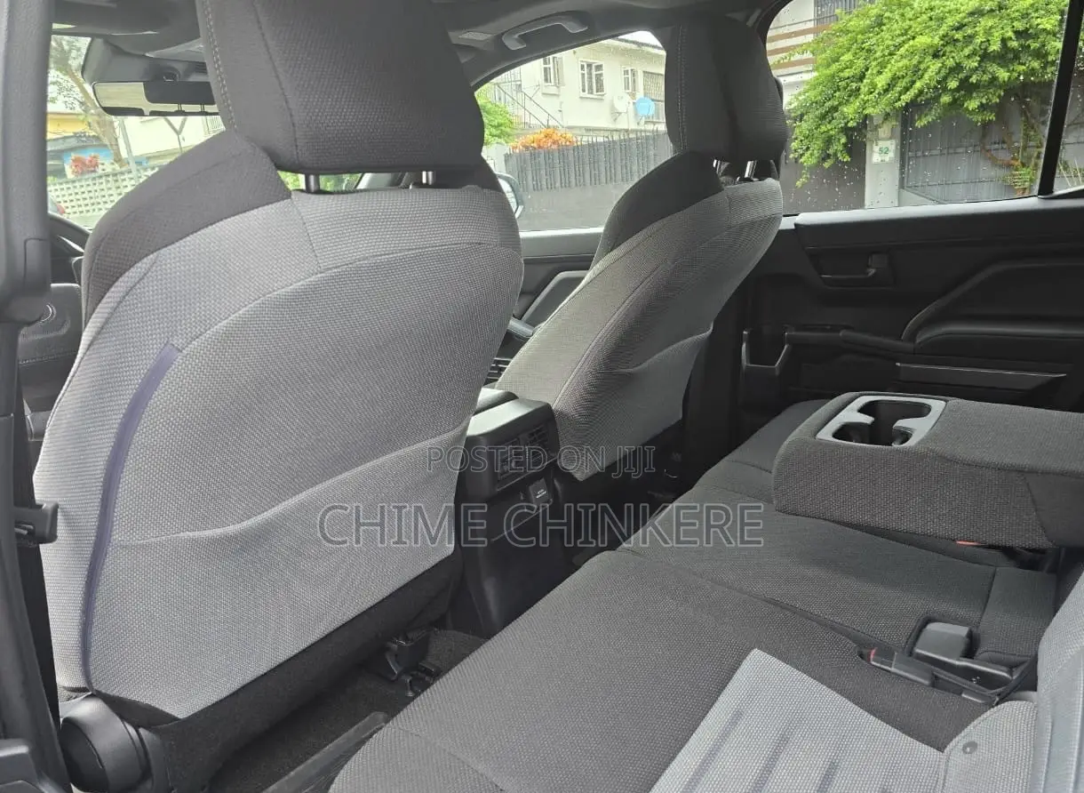 Toyota 4-Runner TRD Sport 4WD 2025 Gray