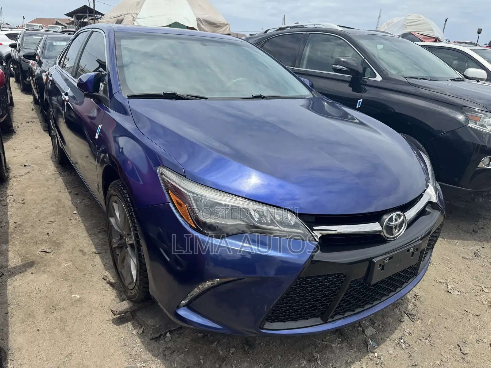 Toyota Camry 2016 Blue