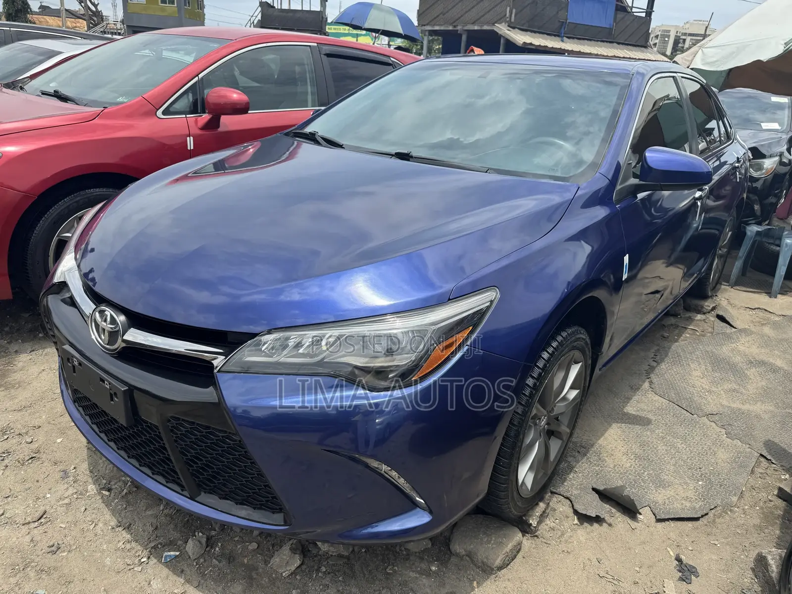 Toyota Camry 2016 Blue