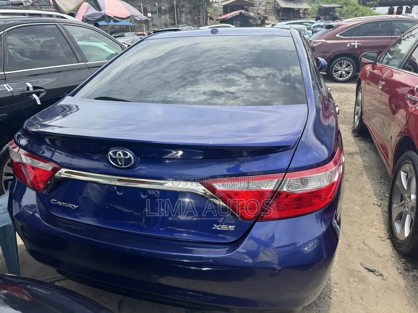 Toyota Camry 2016 Blue