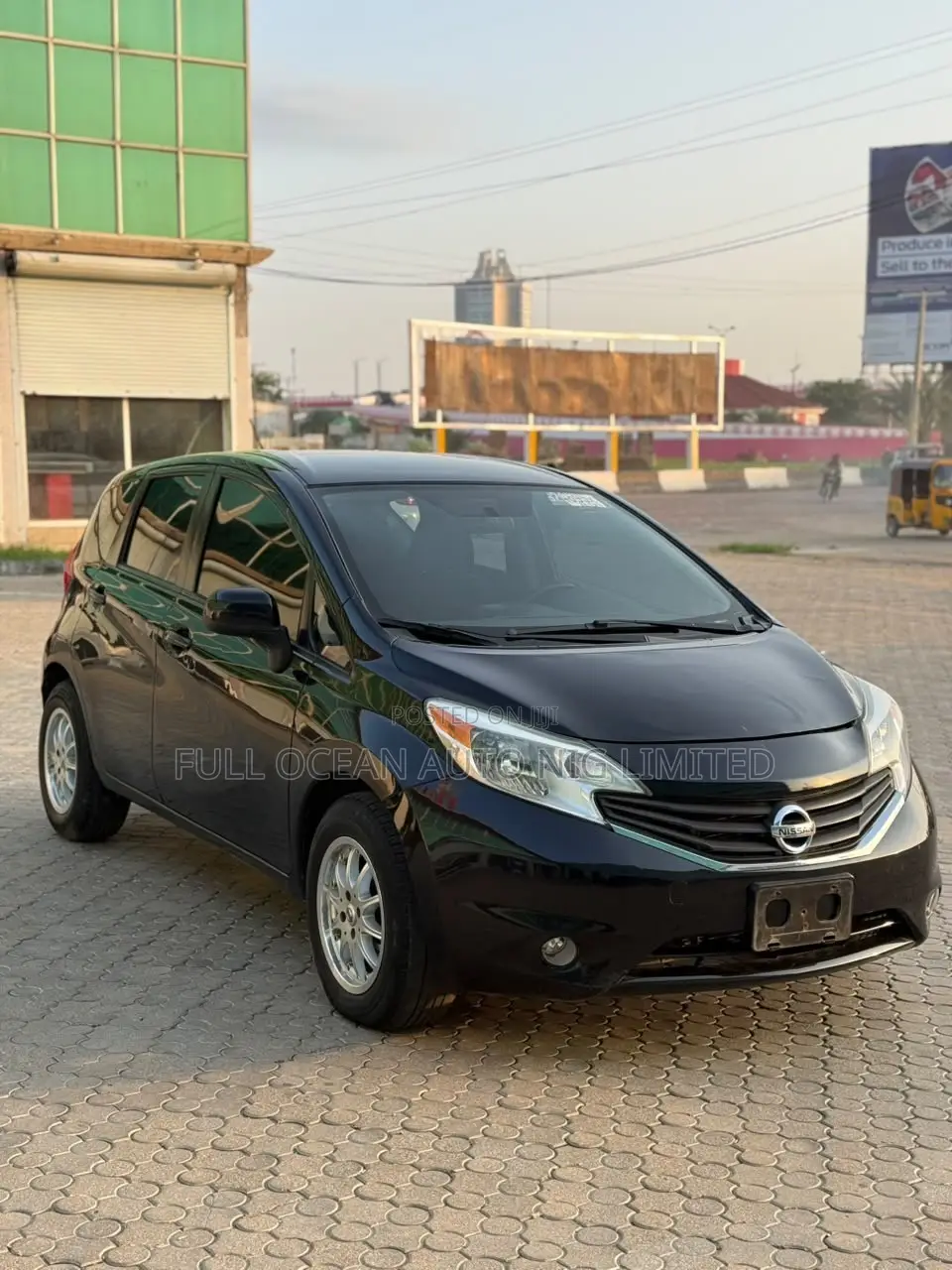 Nissan Versa 1.6 S Plus 4dr Sedan (1.6L 4cyl CVT) 2014 Black