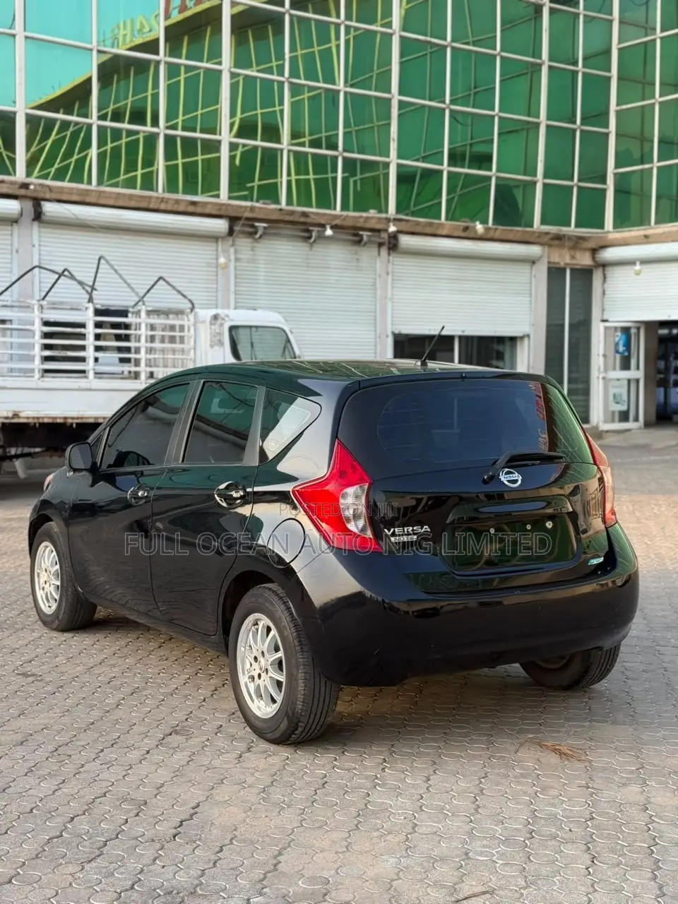 Nissan Versa 1.6 S Plus 4dr Sedan (1.6L 4cyl CVT) 2014 Black
