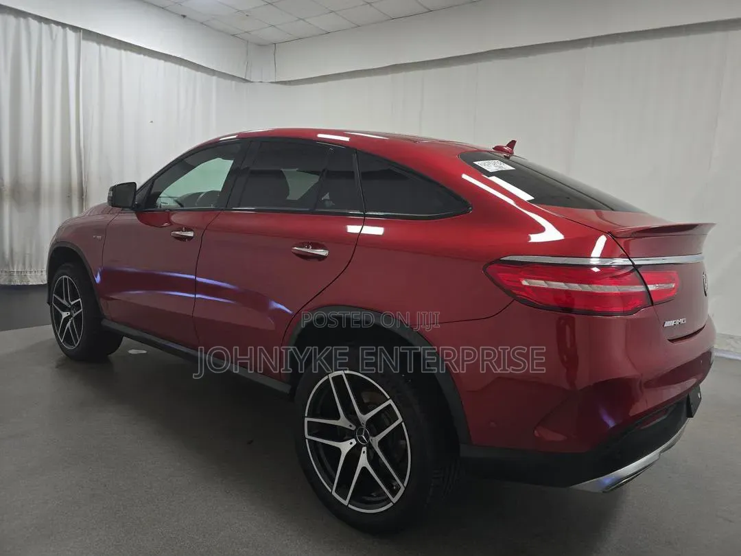 Mercedes-Benz GLE-Class 2017 Red