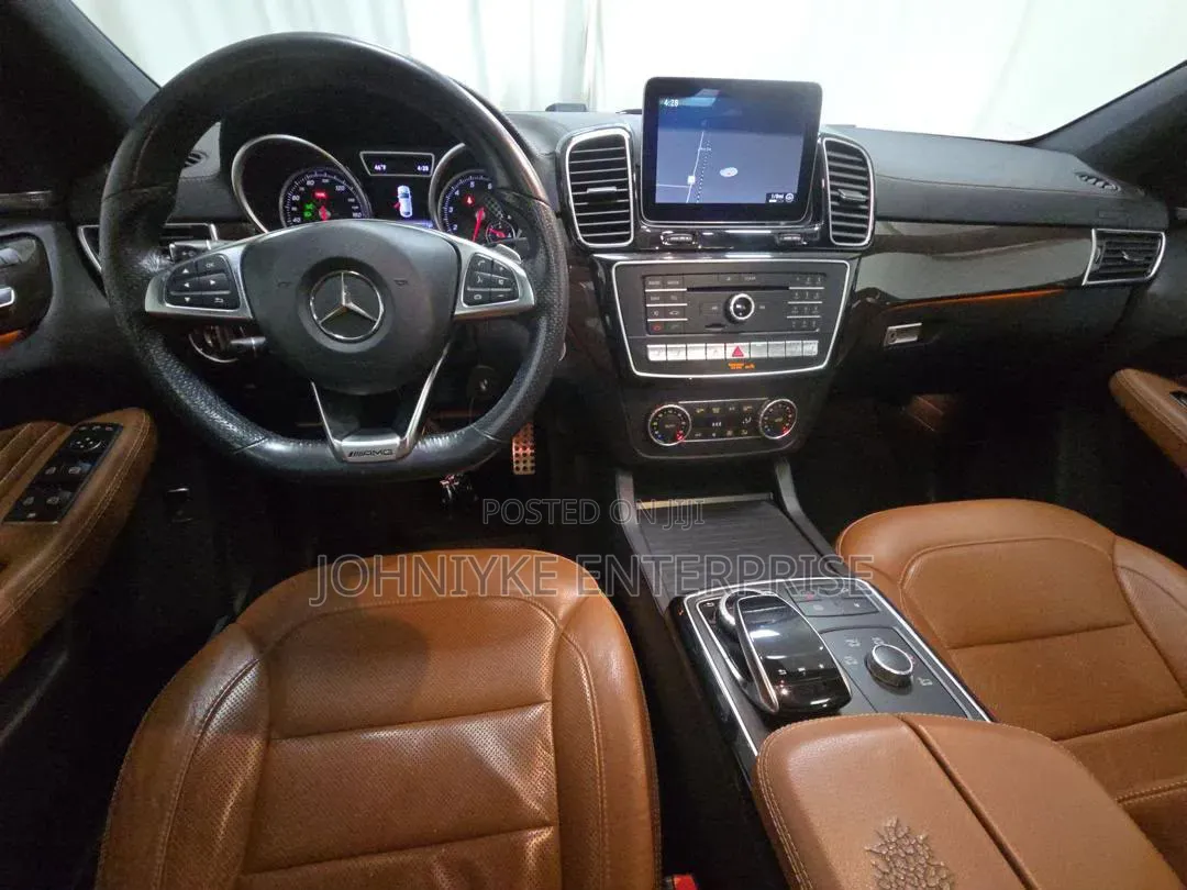 Mercedes-Benz GLE-Class 2017 Red