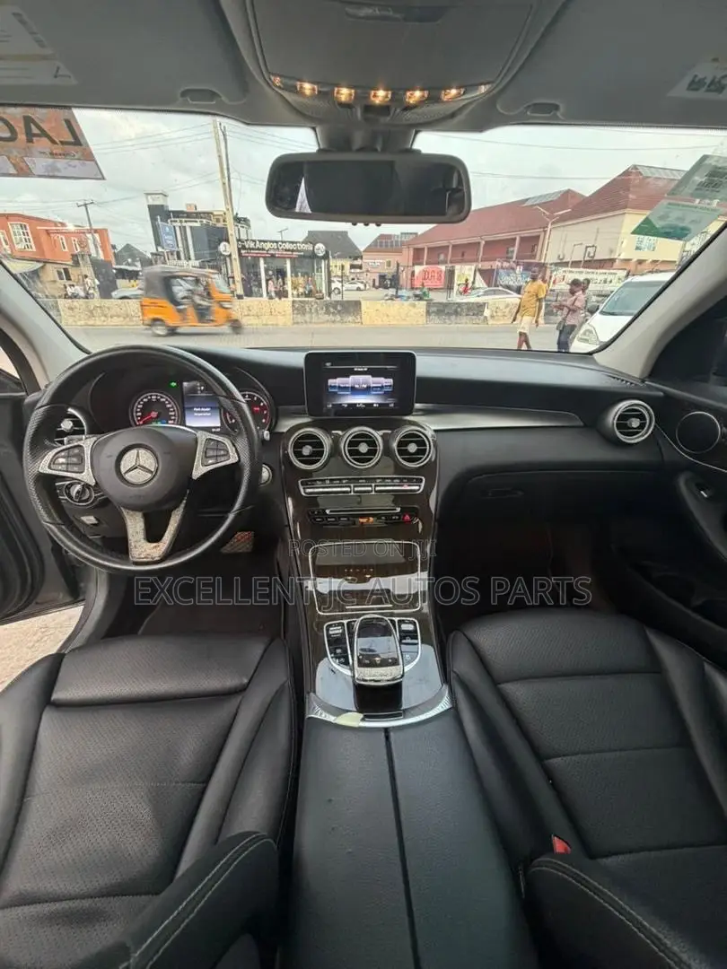 Mercedes-Benz GLC-Class 2016 Gray