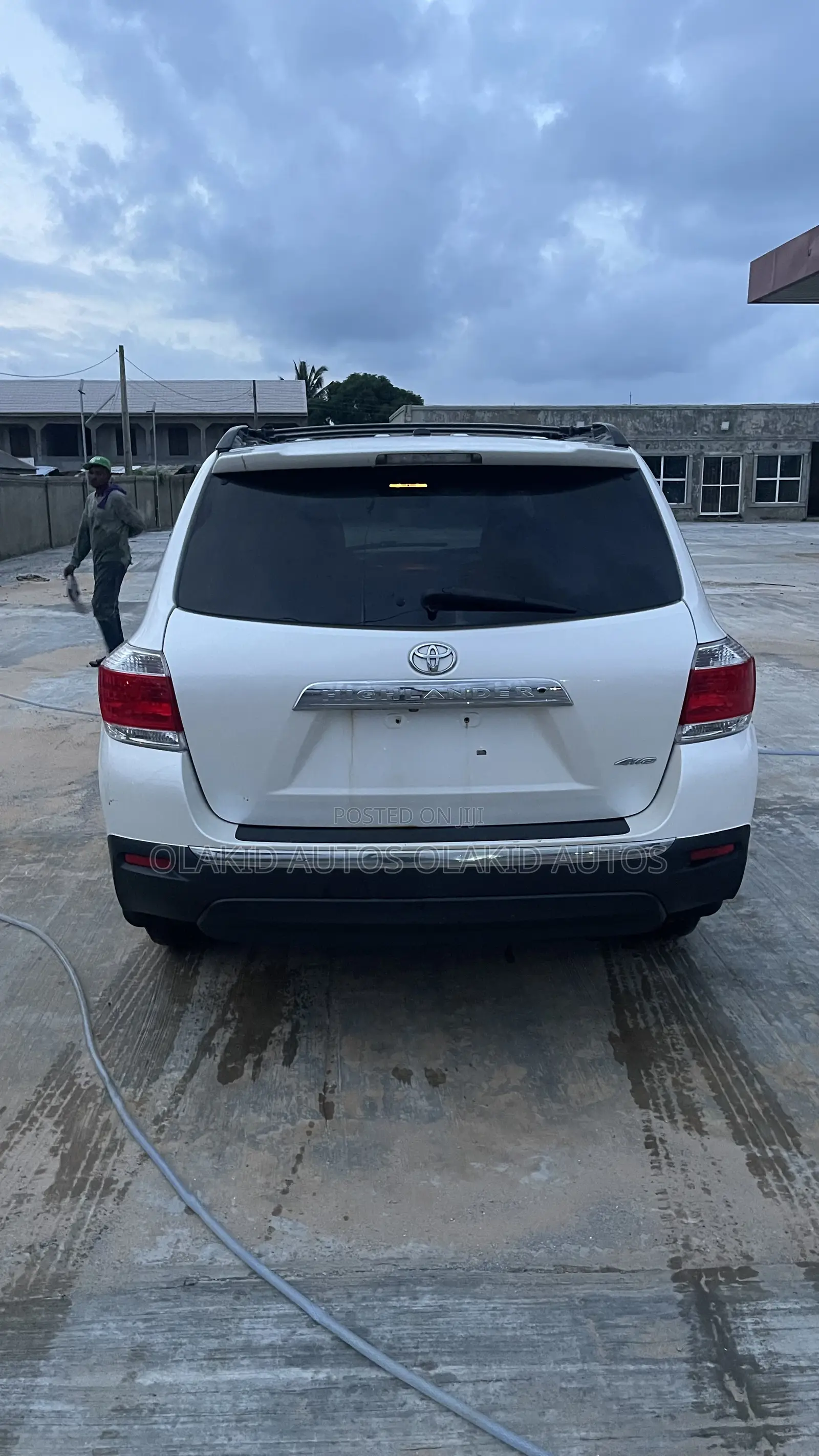 Toyota Highlander Limited 3.5l 4WD 2013 White