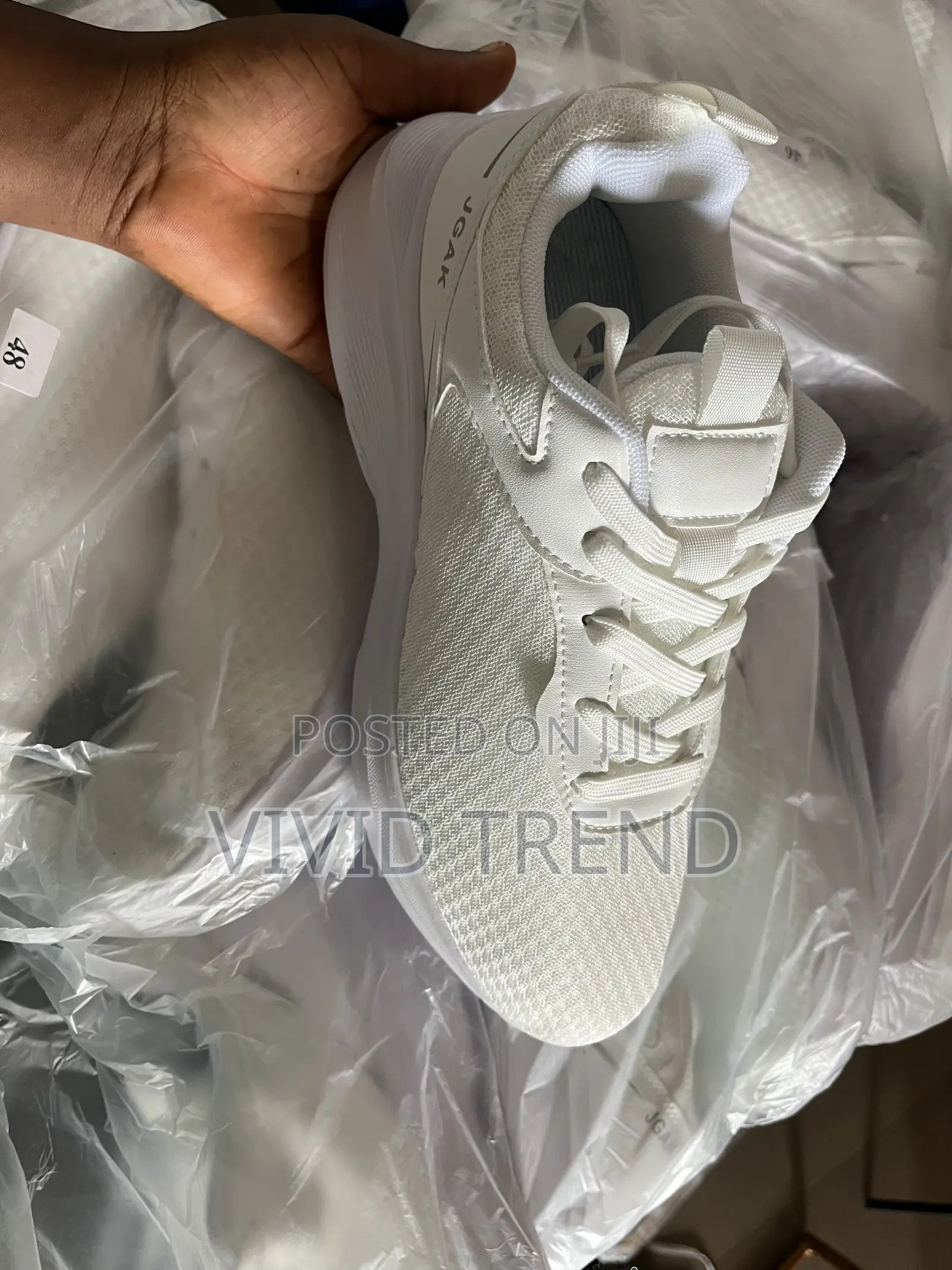 Quality White Sneakers Size 44 to 48