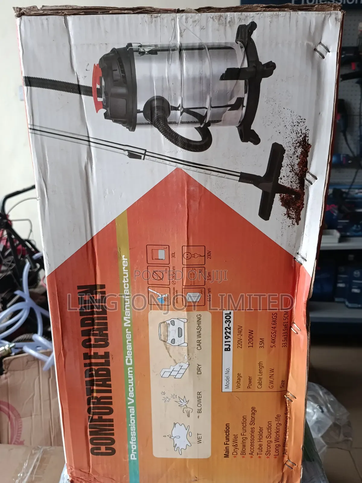 30L Wet and Dry Vacuum Cleaner