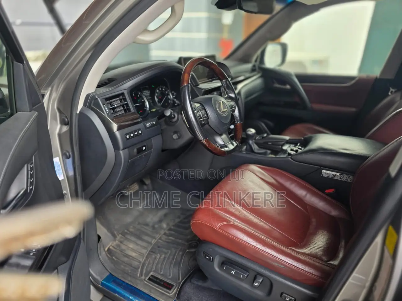 Lexus LX 570 AWD 2017 Gray