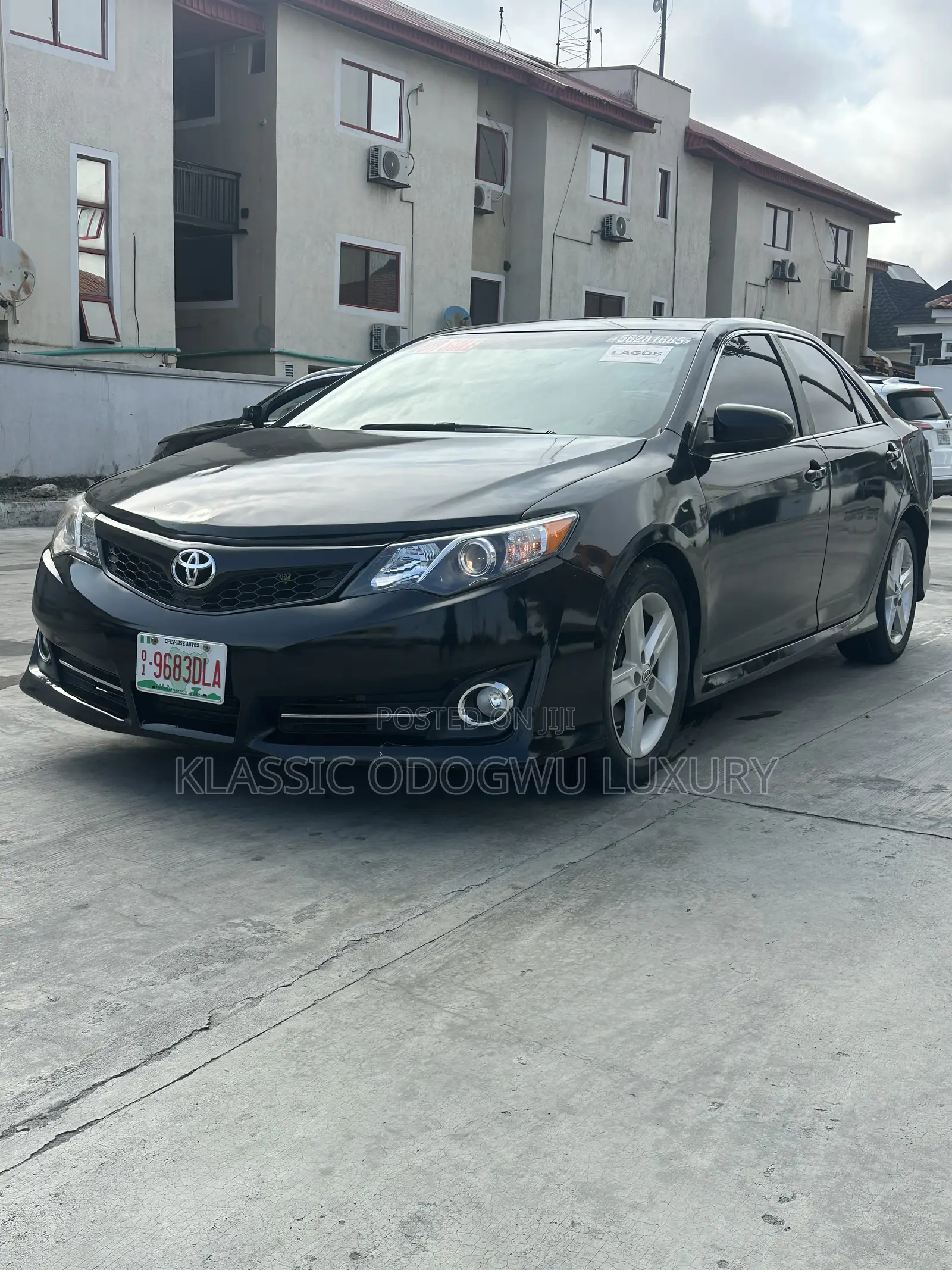 Toyota Camry SE Sport 4dr Sedan (2.5L 4cyl 6A) 2014 Black