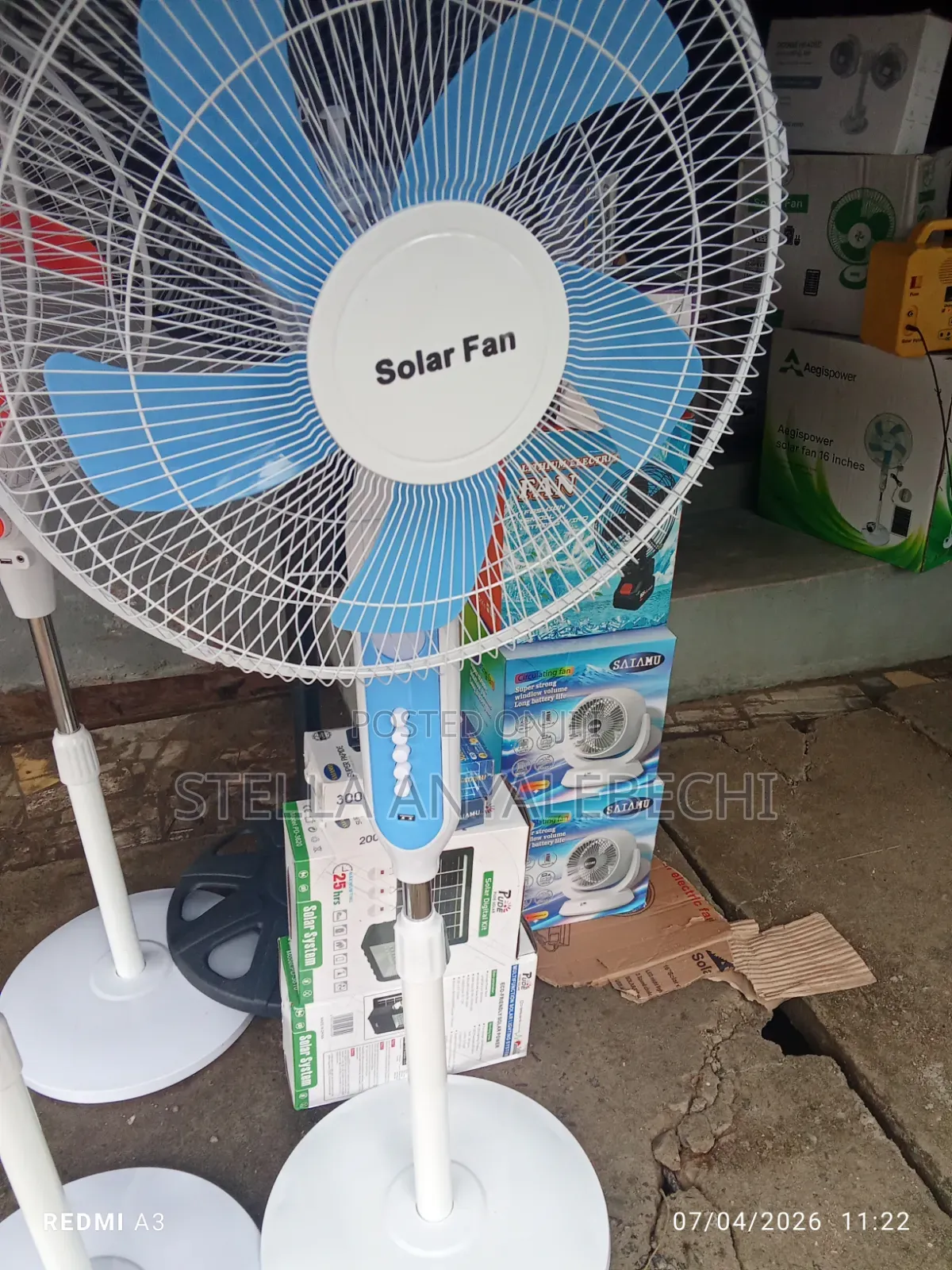 AC/DC Solar Rechargeable Fan With Long Lasting Lithium Battery