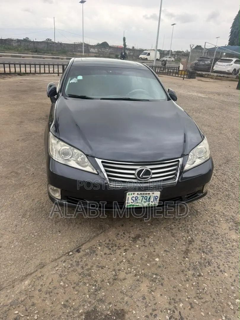 Lexus ES 350 2011 Black