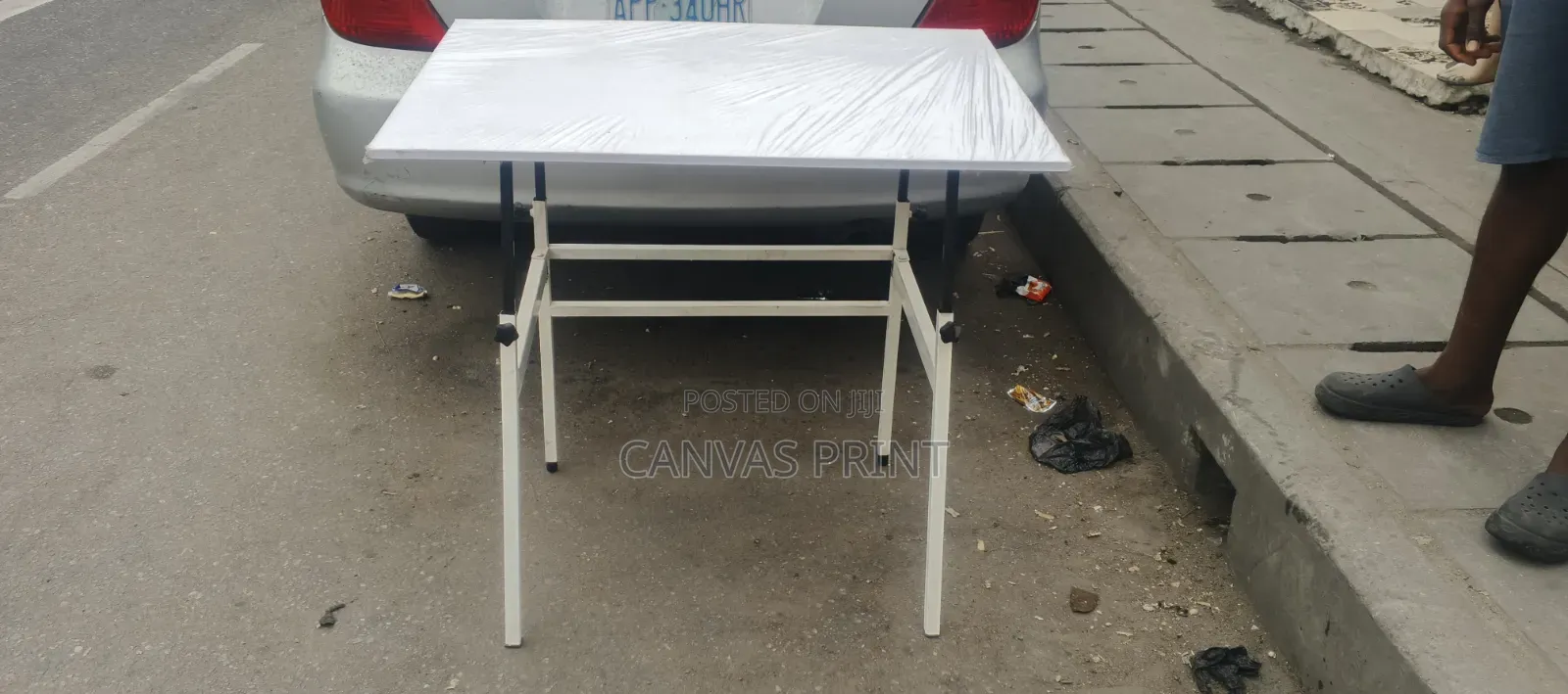 Adjustable Drawing Boards Table
