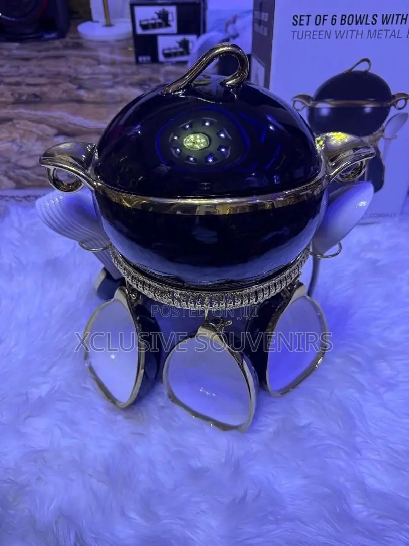 Luxury Gold Ceramic Soup Pot With Soup Bowls and Spoons