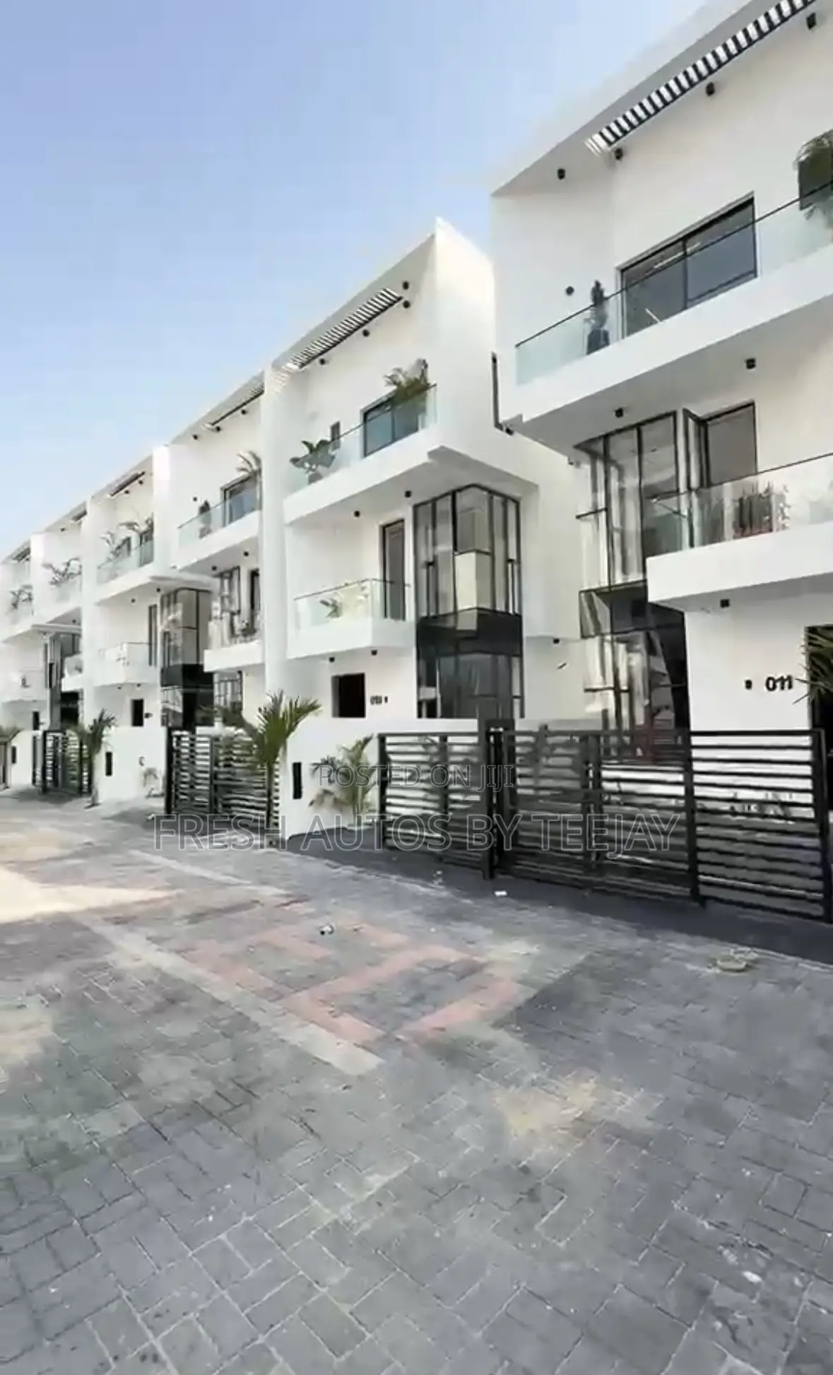 4bdrm Duplex in Lekki Phase1 Estate for sale