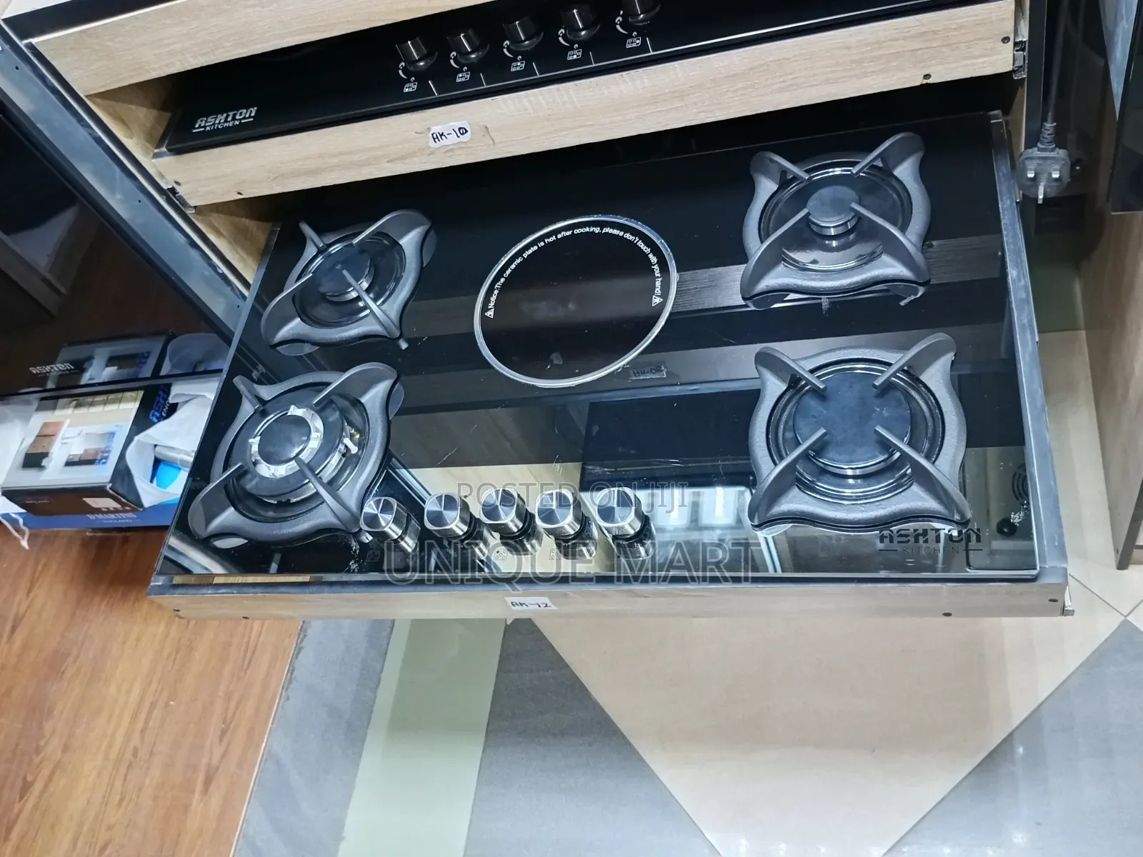 86cm Ashton Kitchen Built-in 4 Burner and 1 Electric