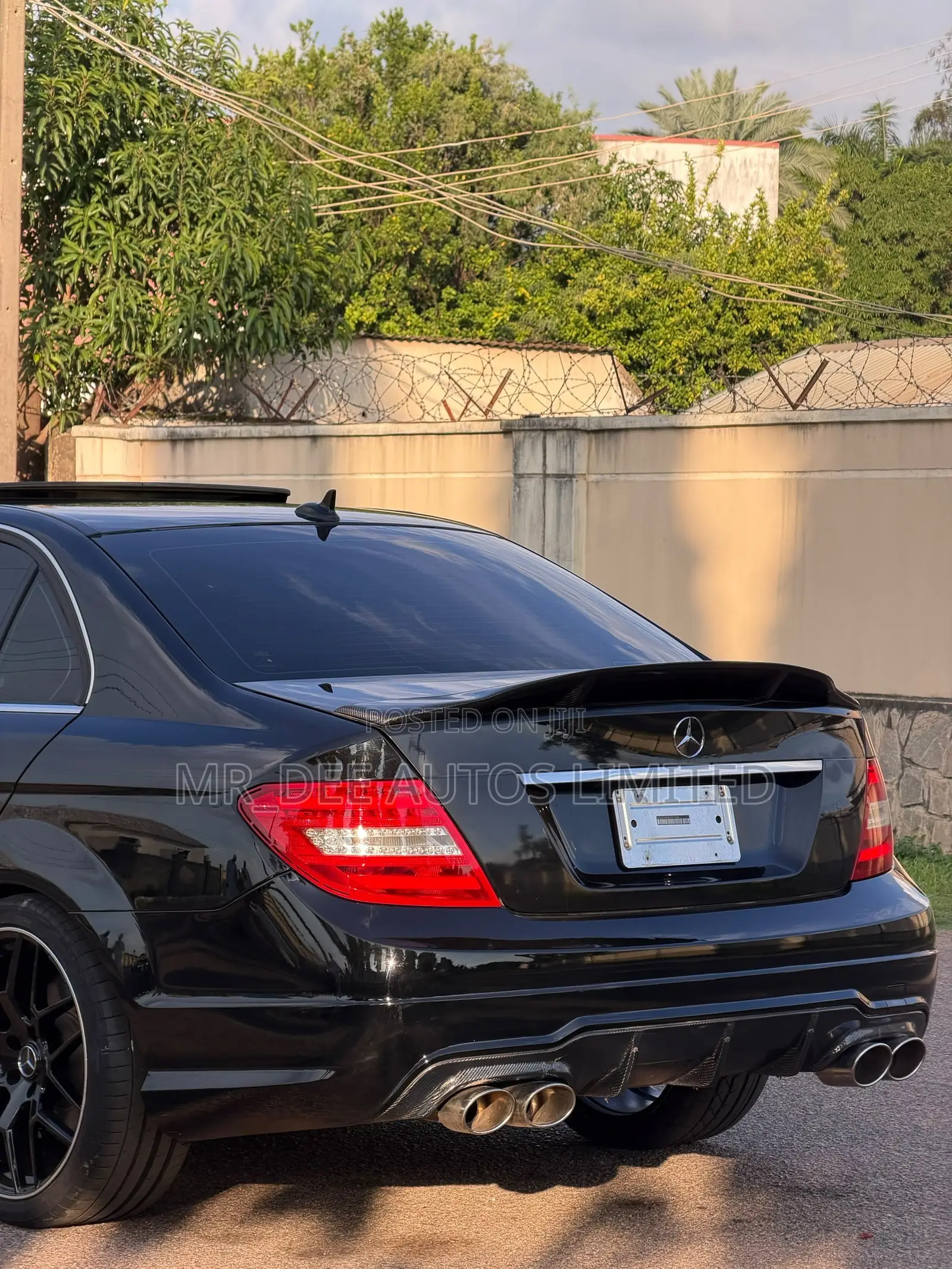 Mercedes-Benz C300 2014 Black