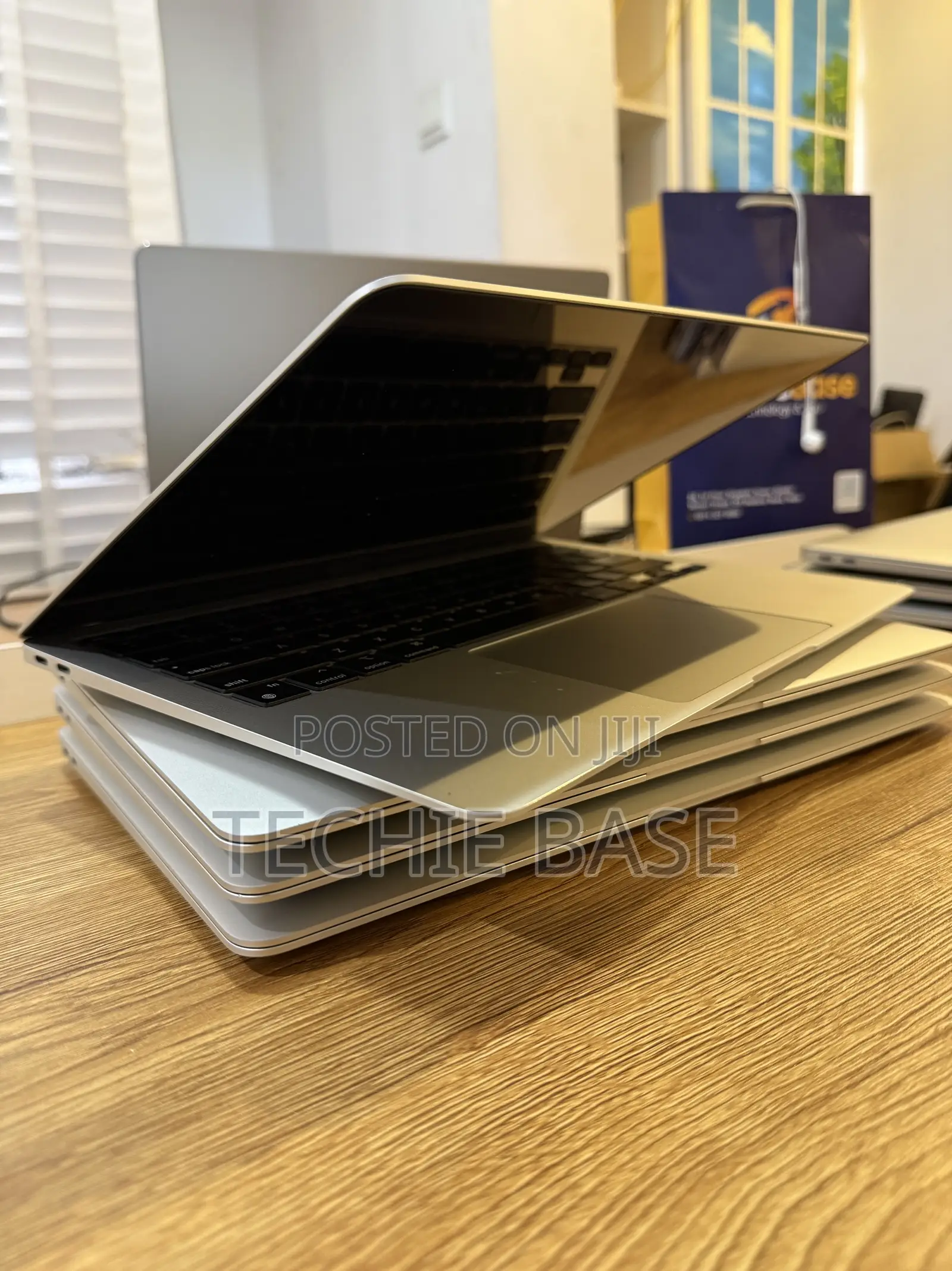 Laptop Apple MacBook Air 2020 M1 16GB Apple M1 SSD 512GB
