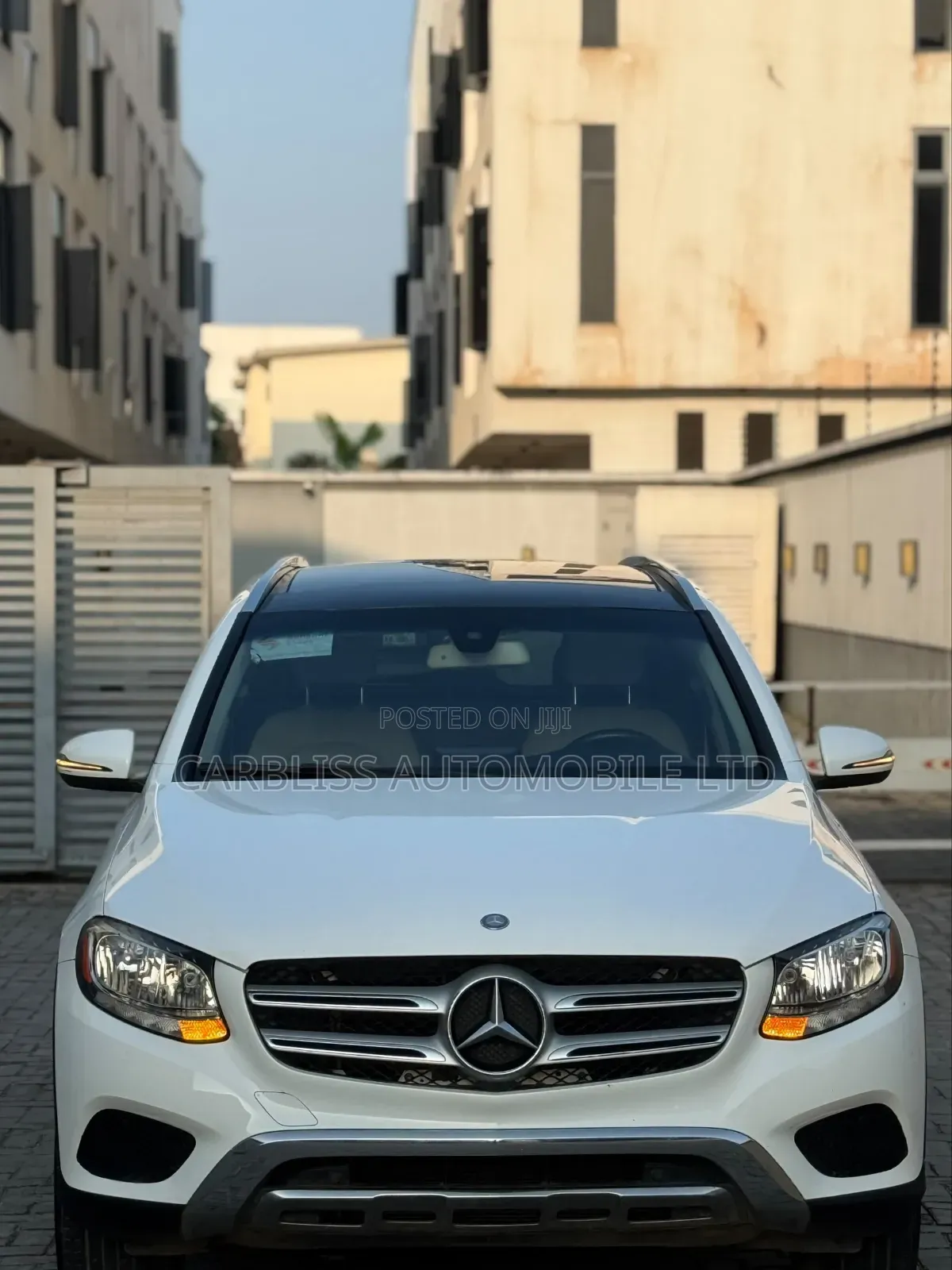 Mercedes-Benz GLC-Class 2016 Off white