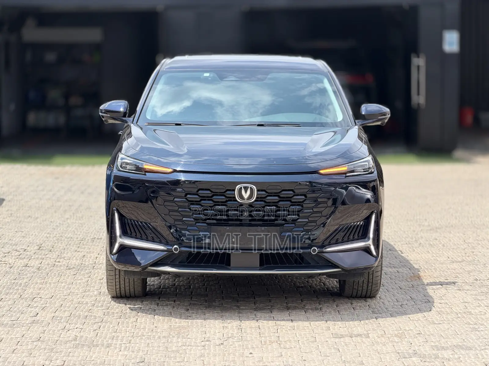 Changan UNI-V 1.5 Petrol FWD 2024 Black