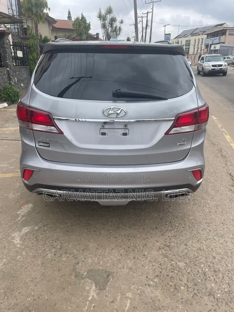 Hyundai Santa Fe Limited AWD 2017 Silver