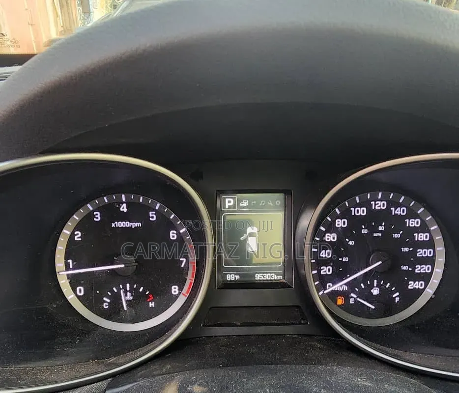 Hyundai Santa Fe Limited AWD 2017 Silver