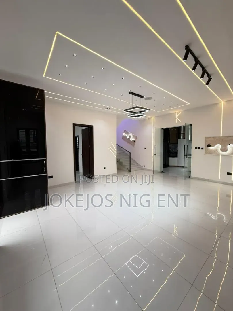 4bdrm Duplex in Lekki Palm 🌴 City for sale