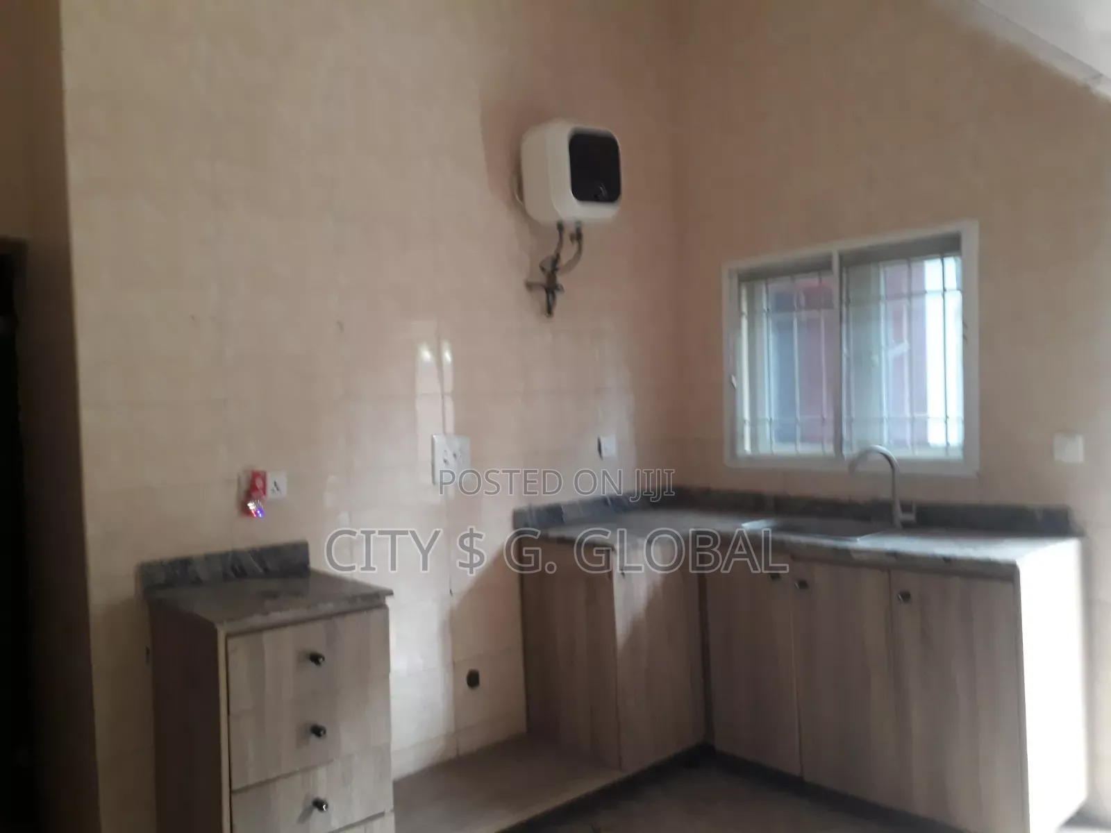 3bdrm Block of Flats in Jahi Gilmore for rent