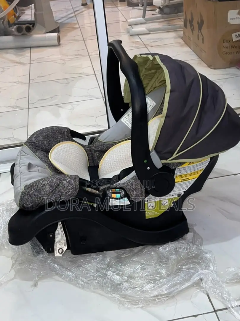Safety 1st Infant Carrier Car Seat (0-2yrs)