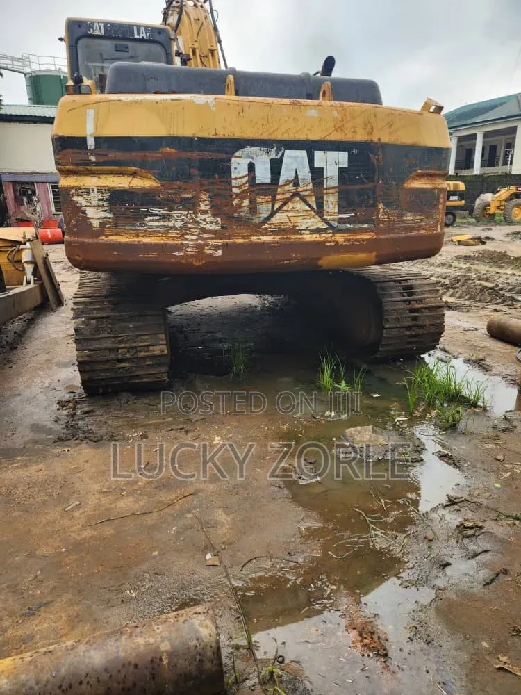 Foreign Used 320BL Excavator for Sale