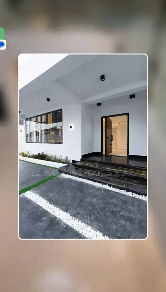 5bdrm Duplex in Apo Resettlement for sale